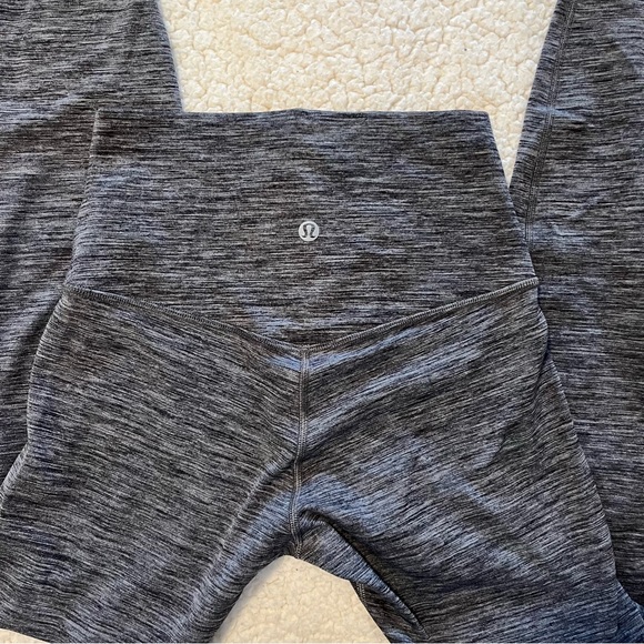 Lululemon Align Leggings 28” - Picture 2 of 2